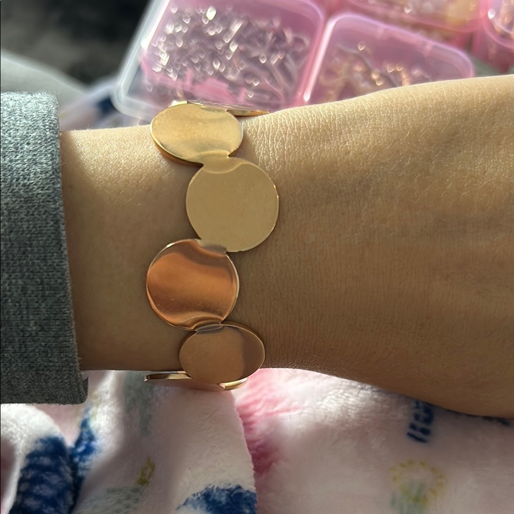 Gold Disc Bracelet
